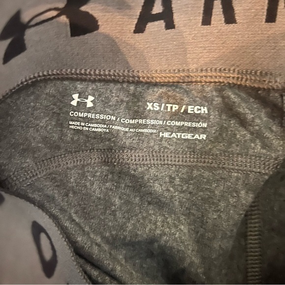 Under Armour Women cropped compression leggings XS extra small - Picture 3 of 6